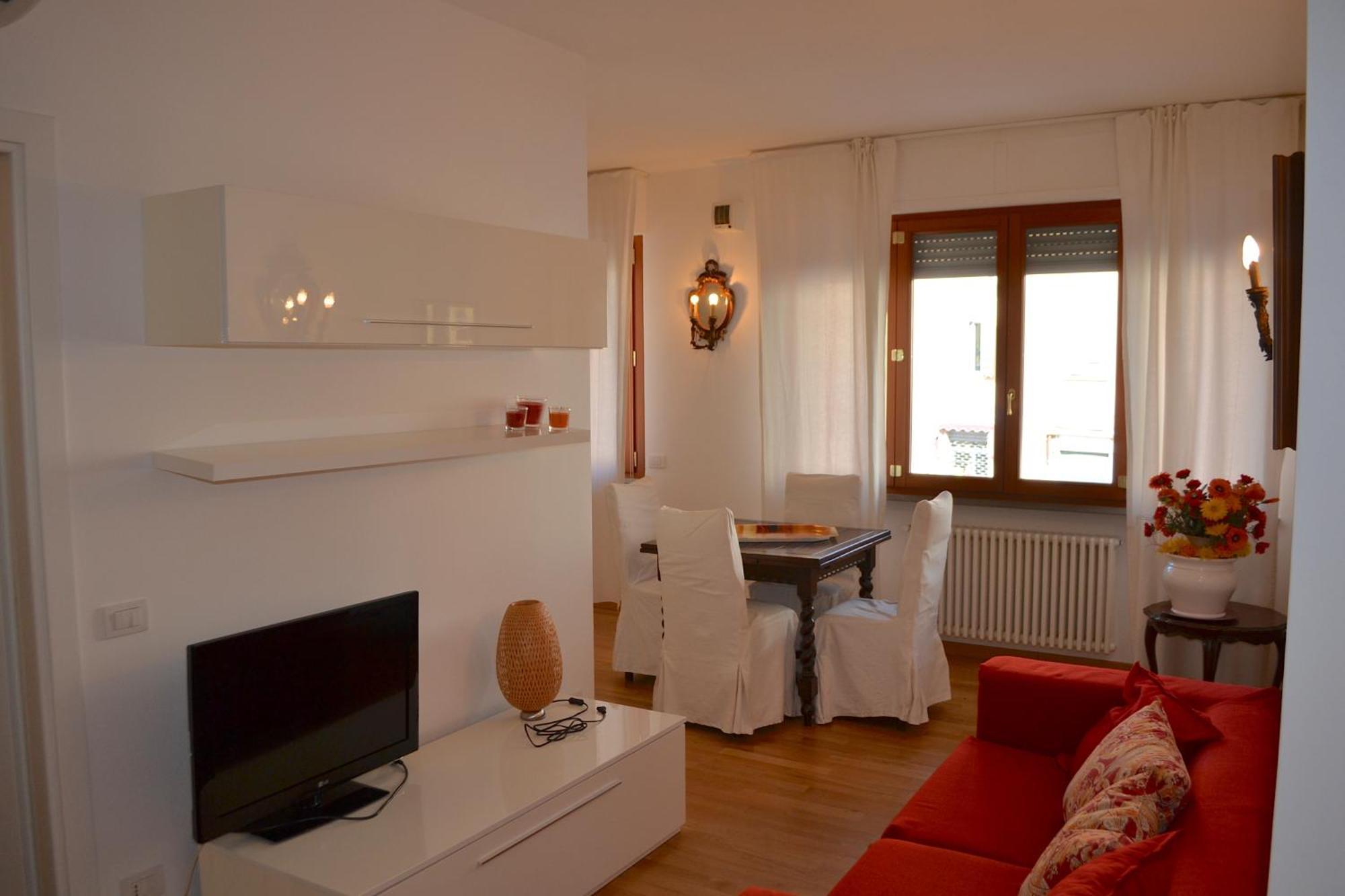 Beautiful New Apartment, Near Torre Di ปิซา ภายนอก รูปภาพ